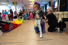 0649_CR6_78981