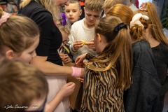 0712_CR6_79044