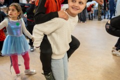 1477_CR6_79806