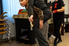 1533_CR6_79862