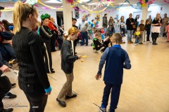 1618_CR6_79943